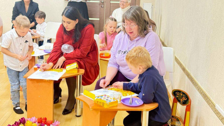 Праздник мам 1 Праздник мам 1