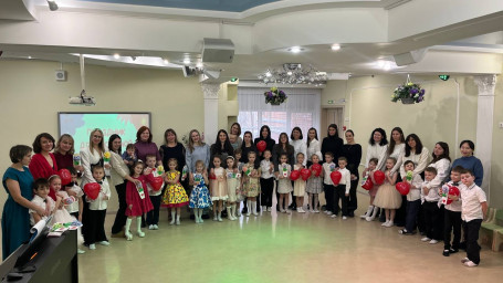 Праздник мам 6 Праздник мам 6